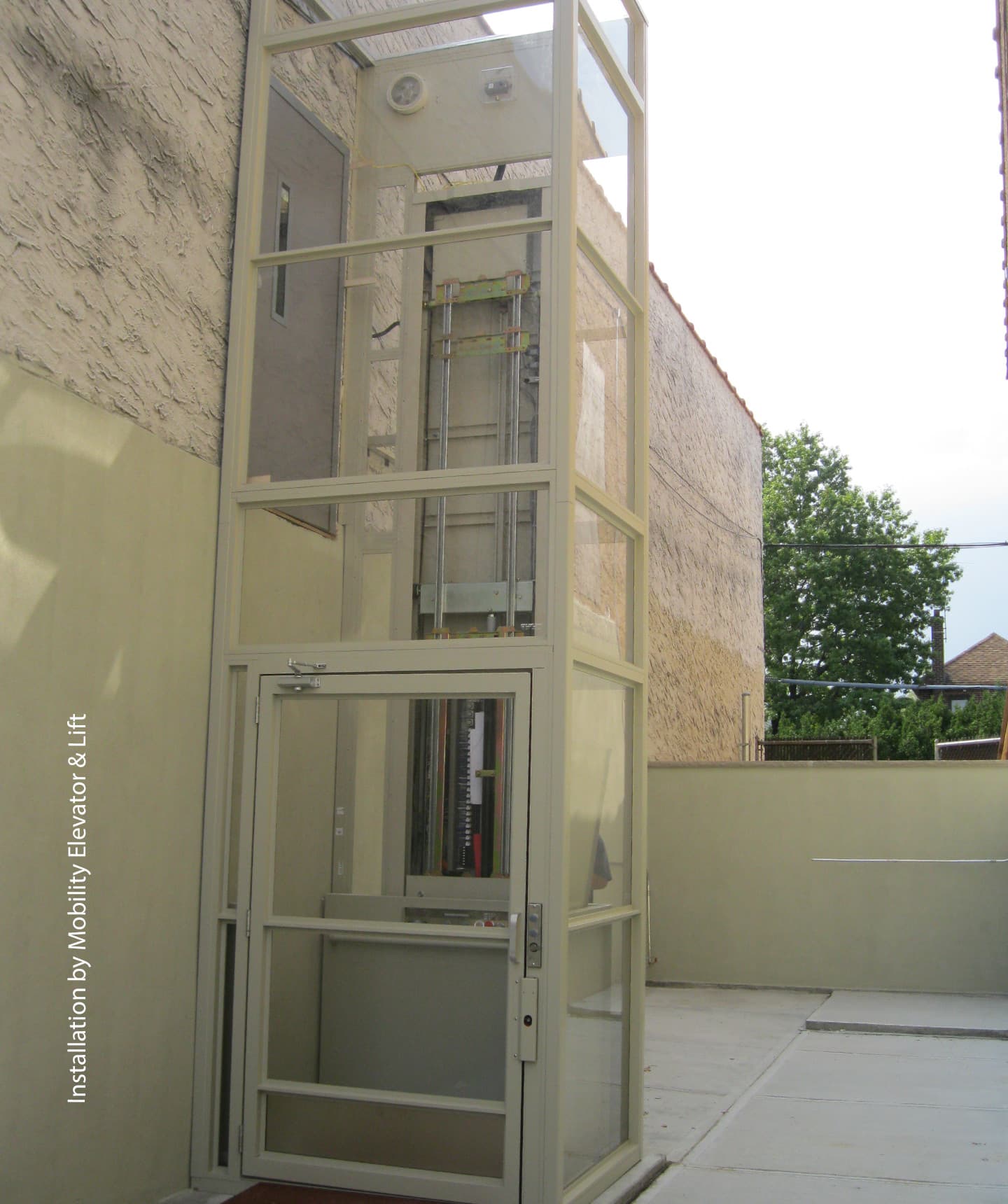 Savaria V-1504 Enclosed Vertical Platform Lift 20