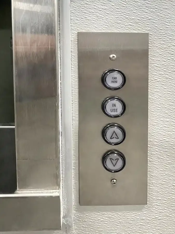 Matot Material Lift Gallery