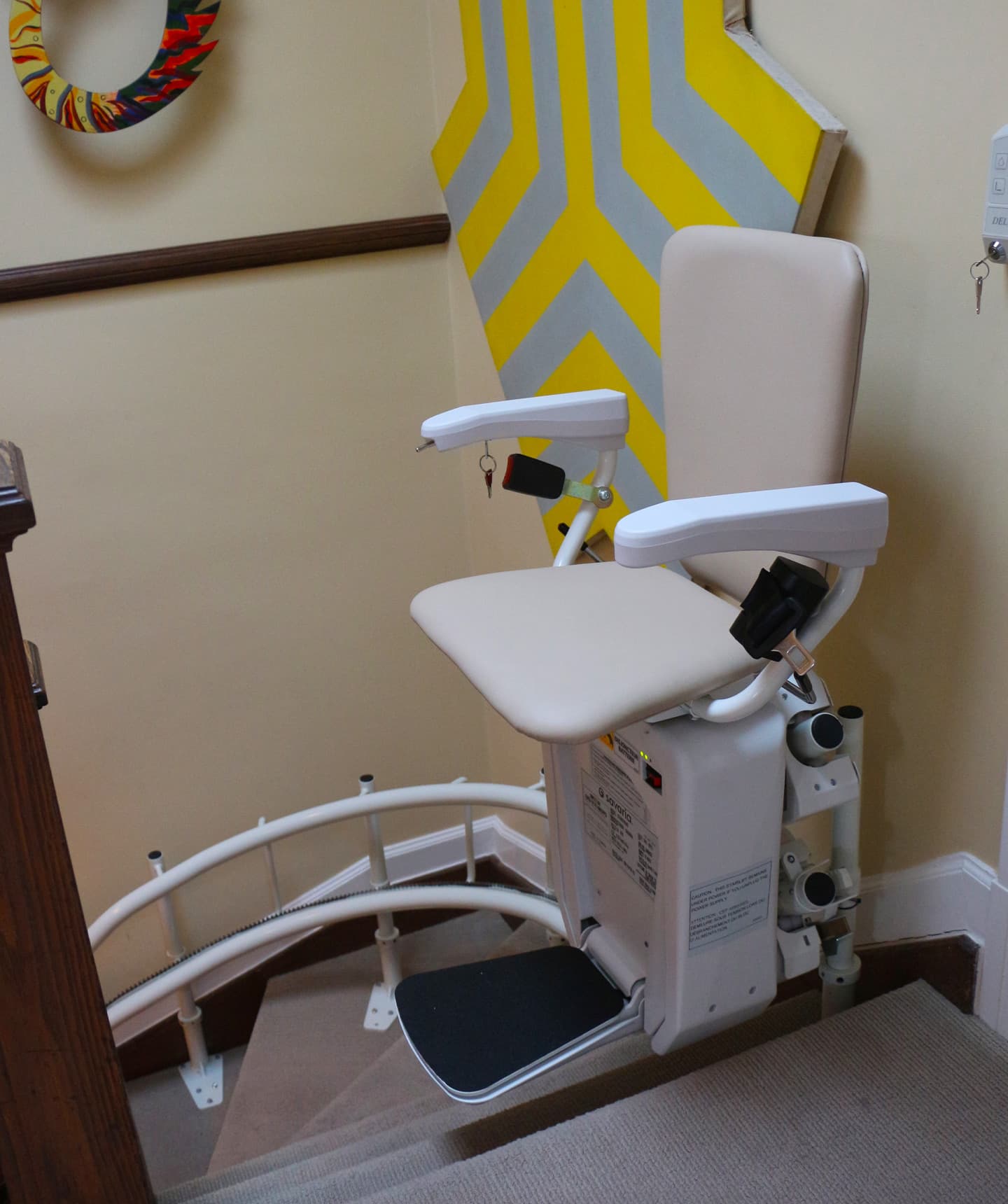 stairfriend curved stairlift 11