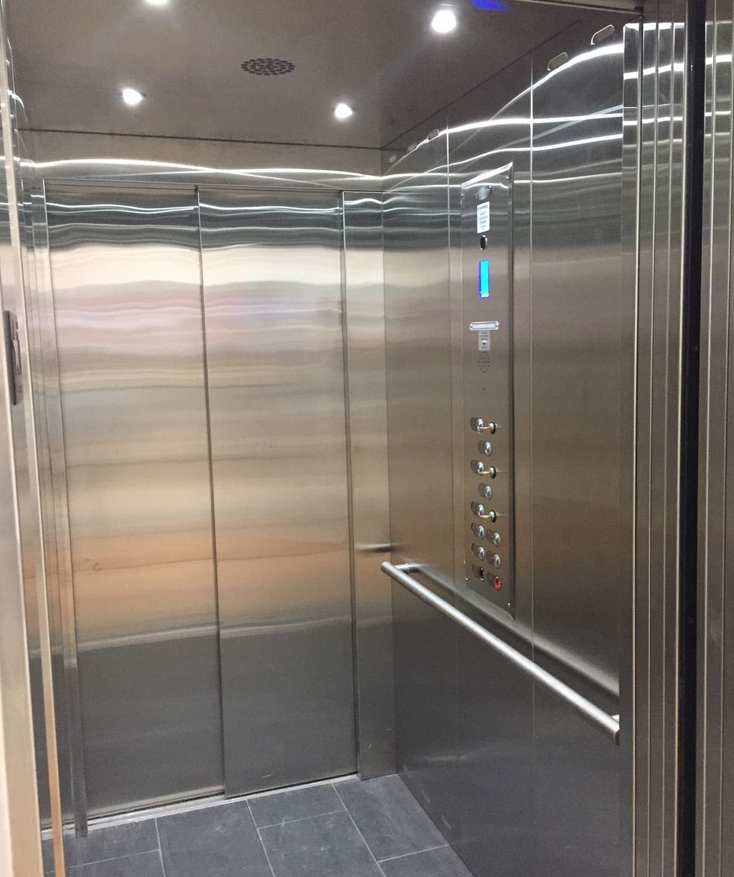 Commercial Elevator 19